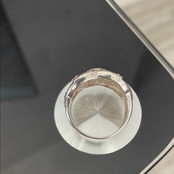 Sterling Silver Women's Ring with Tanzanite Stones - Picture 6 of 12